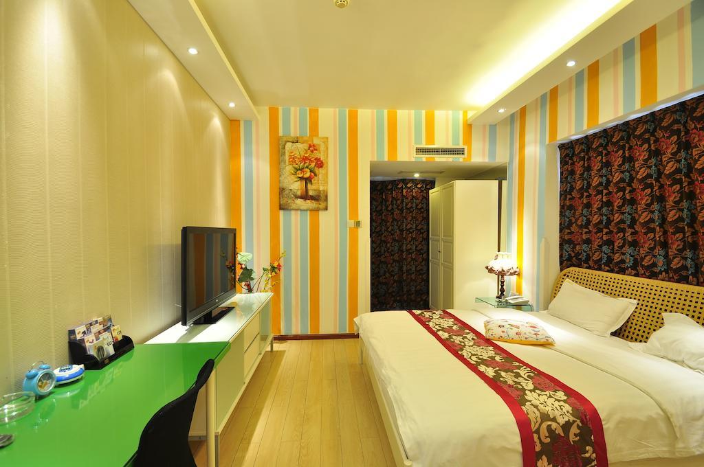 Liting Hotel Chengdu Bagian luar foto