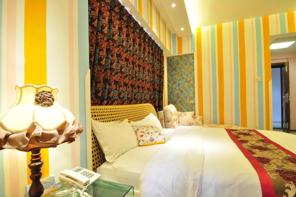 Liting Hotel Chengdu Bagian luar foto