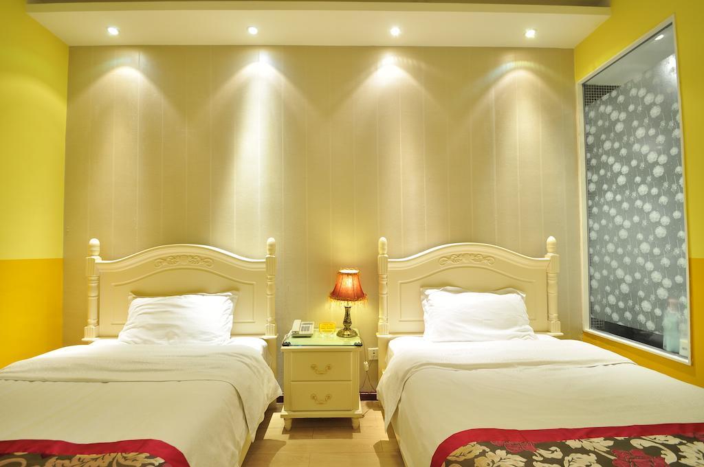 Liting Hotel Chengdu Bagian luar foto